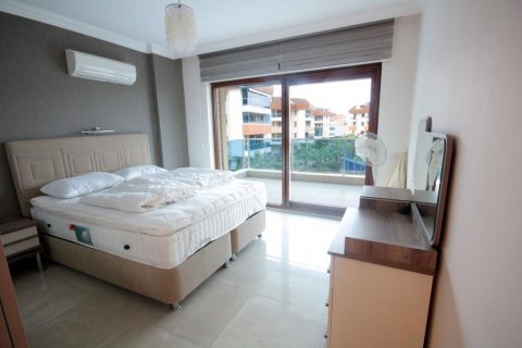 Продажа квартиры  в Оба, Анталье, Турция 5 комн., 220м2, №207594 – фото 4