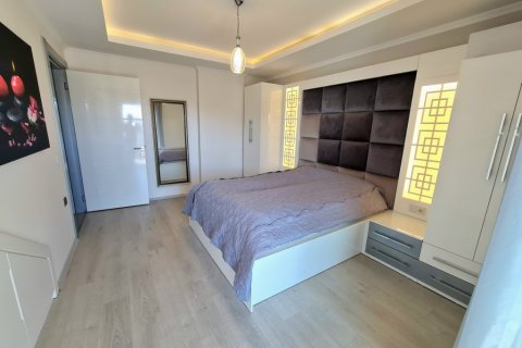 پنت هاس در  Oba ، ترکیه 240 متر مربع.  شماره 207597 - 18