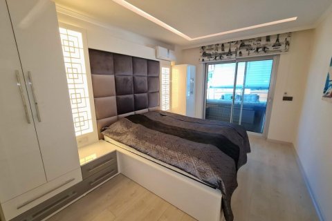 پنت هاس در  Oba ، ترکیه 240 متر مربع.  شماره 207597 - 15