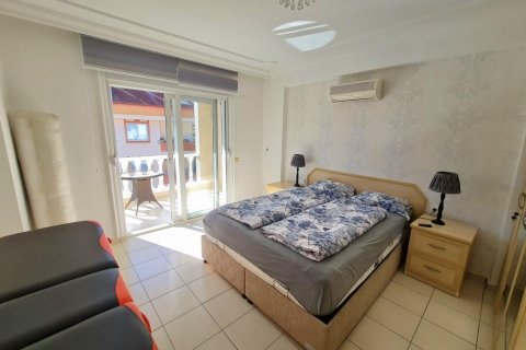 Продажа пентхауса в Оба, Анталье, Турция 4 комн., 220м2, №207596 – фото 4