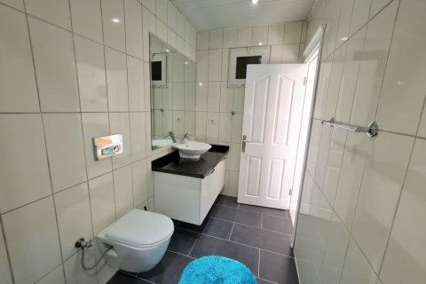 Продажа пентхауса в Оба, Анталье, Турция 4 комн., 220м2, №207596 – фото 17