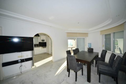 Продажа виллы в Аланье, Анталье, Турция 8 комн., 270м2, №209722 – фото 10