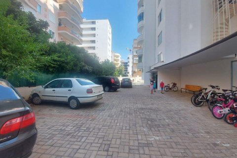 آپارتمان در  Mahmutlar ، ترکیه 120 متر مربع.  شماره 209718 - 2