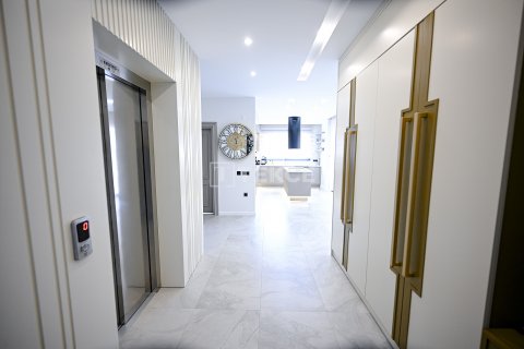 5+1 Villa  i Alanya, Antalya, Tyrkiet Nr. 146817 - 20