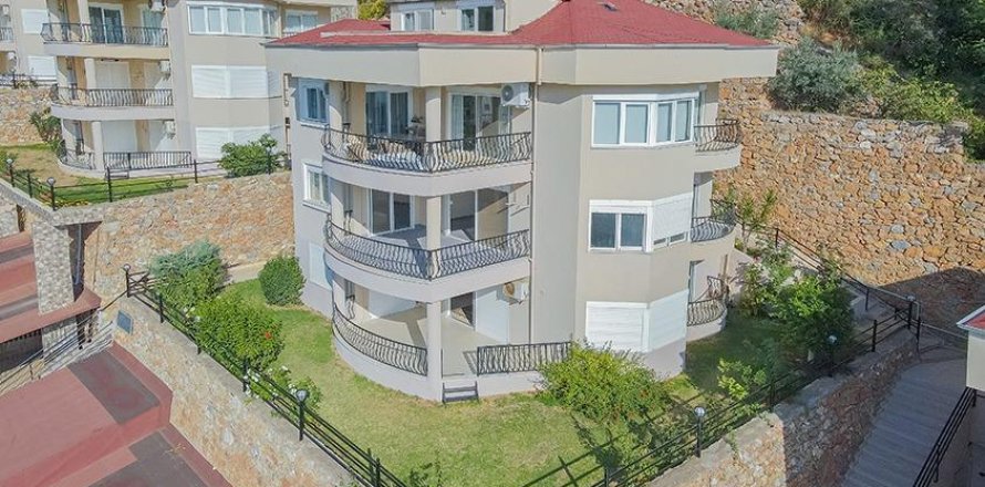 Квартира  3-х ком. в Аланье, Анталья, Турция №207308