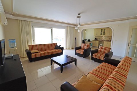 آپارتمان در  Mahmutlar ، ترکیه 140 متر مربع.  شماره 209612 - 21