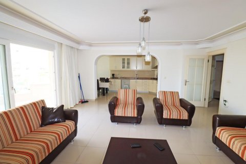 آپارتمان در  Mahmutlar ، ترکیه 140 متر مربع.  شماره 209612 - 22