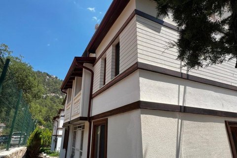 Продажа виллы  в Кемере, Анталье, Турция 3+1, 130.0м2, №210380 – фото 1