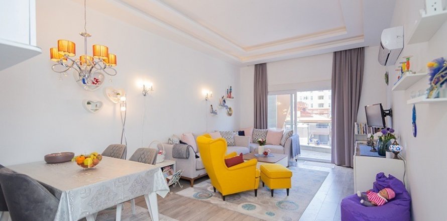 Квартира  3-х ком. в Аланье, Анталья, Турция №207005