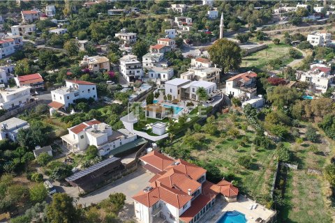 7+1 Villa  i Girne,  Nr. 193394 - 7