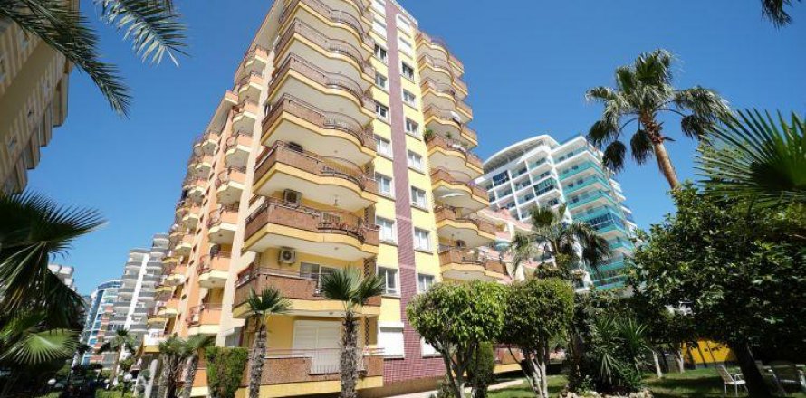 آپارتمان در  Mahmutlar ، ترکیه 140 متر مربع.  شماره 208307