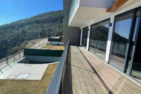 Продажа виллы  в Тепе, Аланье, Анталье, Турция 6 комн., 330м2, №208302 – фото 21