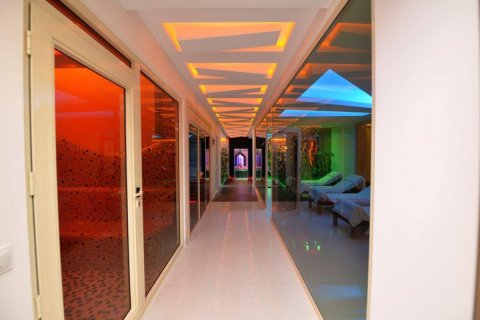 آپارتمان در Mahmutlar ، ترکیه 130 متر مربع. شماره 209213 - 7