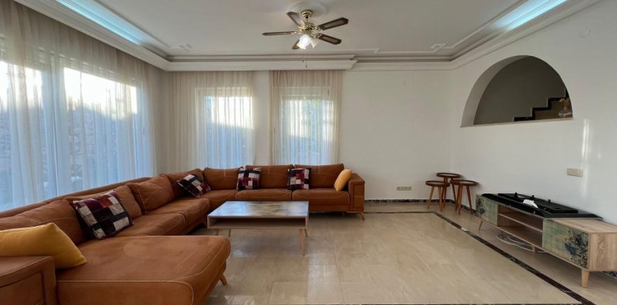 Вилла  4-х ком. в Конаклы, Анталья, Турция №210367