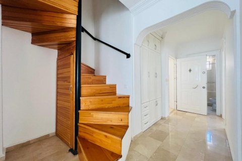 پنت هاس در  Oba ، ترکیه 200 متر مربع.  شماره 207994 - 10