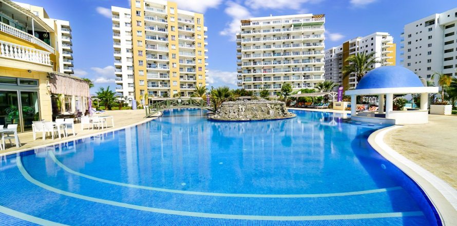 Leilighet  i Famagusta,  Nr. 210536