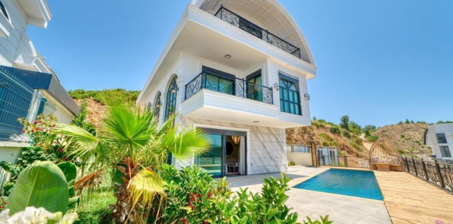 Вилла  6-х ком. в Каргыджаке, Аланья, Анталья, Турция №210219