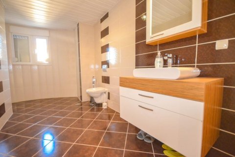 Продажа квартиры  в Махмутларе, Анталье, Турция 5 комн., 210м2, №209463 – фото 30