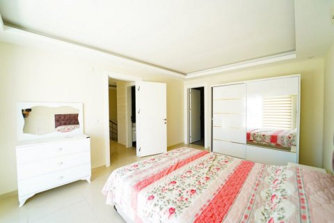 آپارتمان در  Kestel ، ترکیه 165 متر مربع.  شماره 209469 - 9