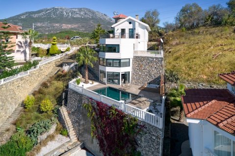 Villa   Kargıcak, Alanya, Antalya, Türkiye №207195 - 2
