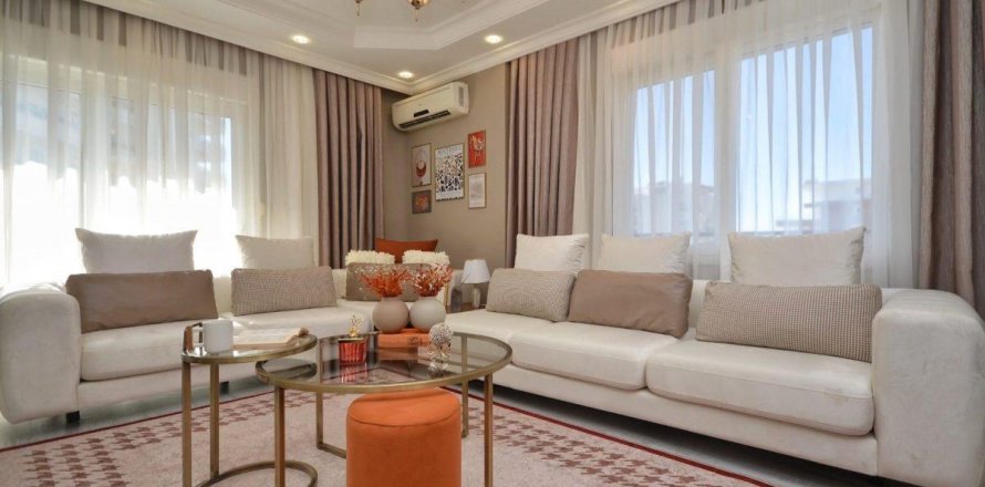 پنت هاس در Mahmutlar ، ترکیه 240 متر مربع. شماره 208726