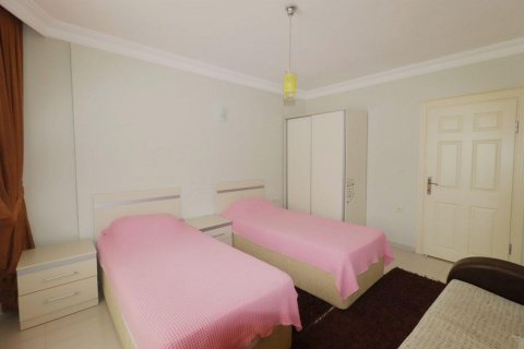 Lägenhet i Mahmutlar, Antalya, Turkiet Nr. 208722 - 23