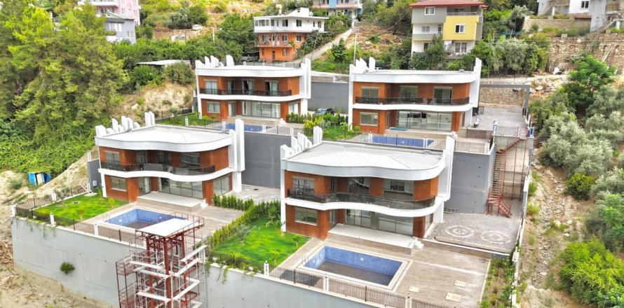 Villa 4+1 Oba, Antalya, Türkiye №47800