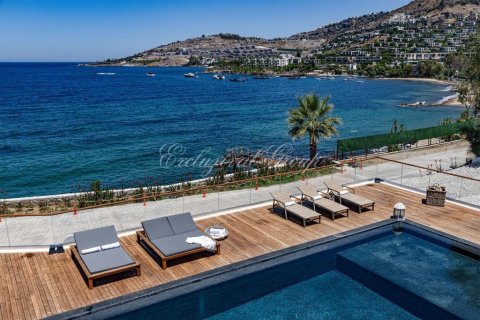 5+1 Villa  in Bodrum, Mugla, Türkei Nr. 210515 - 18