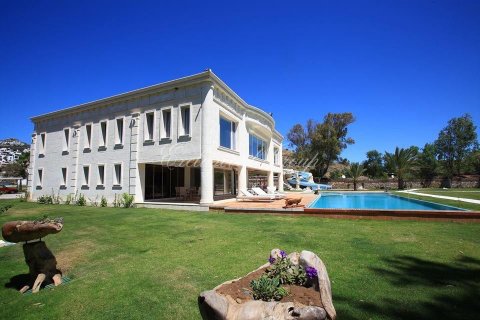Villa for sale  in Bodrum, Mugla, Turkey, 6 bedrooms, 500m2, No. 210514 – photo 1
