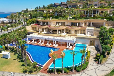 ویلا در  Bodrum ، ترکیه 5 خوابه ، 725 متر مربع.  شماره 210518 - 2
