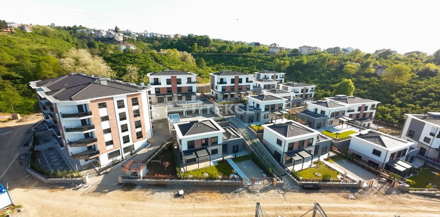 Вилла  4+1 в Трабзоне, Турция №45626