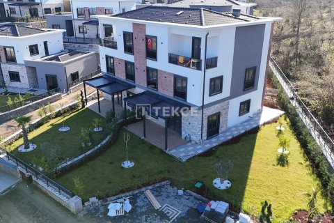 Продажа виллы  в Трабзоне, Турция 4+1, 343м2, №45626 – фото 17