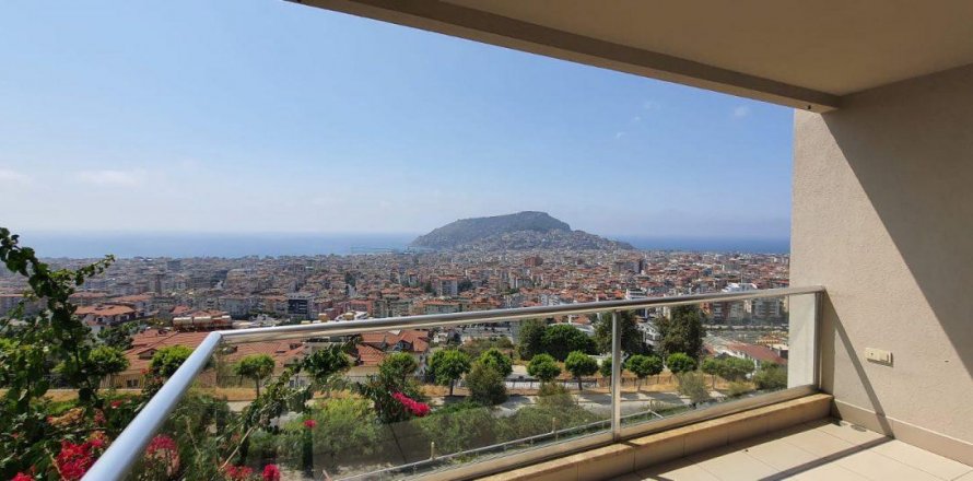 Квартира  4-х ком. в Аланье, Анталья, Турция №209563