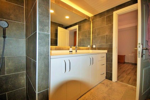 Продажа квартиры  в Оба, Анталье, Турция 3 комн., 100м2, №208540 – фото 23