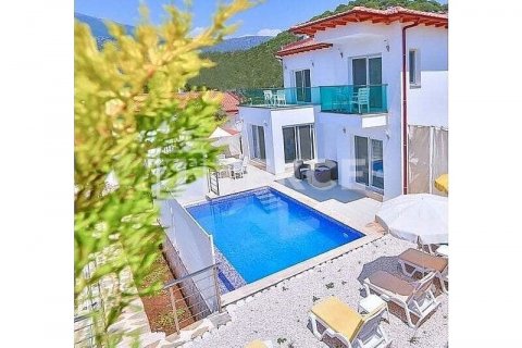 3+1 Villa  i Kas, Antalya, Tyrkiet Nr. 193614 - 1