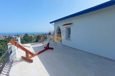 Продажа виллы  в Гирне, Северный Кипр 4+1, 400м2, №192793 – фото 23