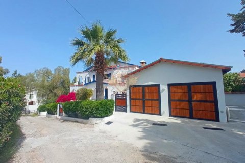 Продажа виллы  в Гирне, Северный Кипр 4+1, 400м2, №192793 – фото 2