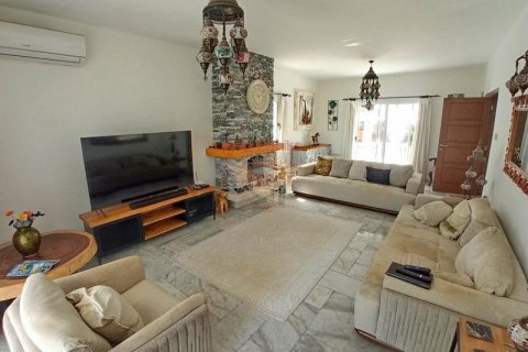 Продажа виллы  в Гирне, Северный Кипр 4+1, 400м2, №192793 – фото 11