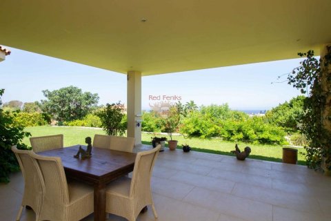 Продажа виллы  в Гирне, Северный Кипр 3+1, 400м2, №192790 – фото 18