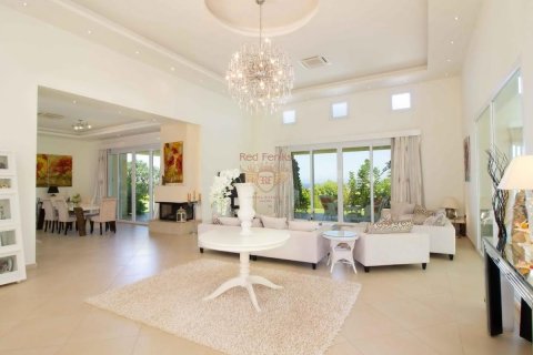 Продажа виллы  в Гирне, Северный Кипр 3+1, 400м2, №192790 – фото 26