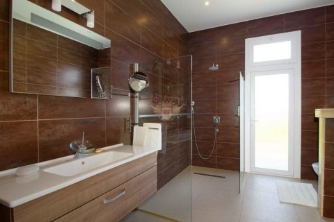 Продажа виллы  в Гирне, Северный Кипр 3+1, 400м2, №192790 – фото 15