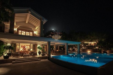 Продажа виллы  в Гирне, Северный Кипр 4+1, 492м2, №192788 – фото 25