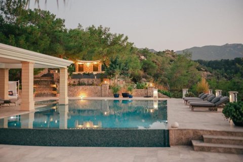 Продажа виллы  в Гирне, Северный Кипр 4+1, 492м2, №192788 – фото 26