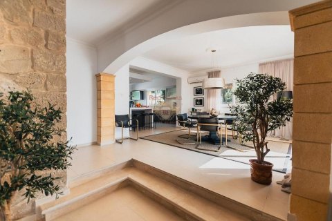 Продажа виллы  в Гирне, Северный Кипр 4+1, 492м2, №192788 – фото 10