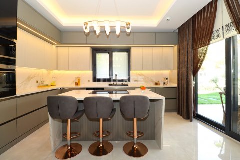 Villa 6+1 Antalya, Türkiye №150786 - 17