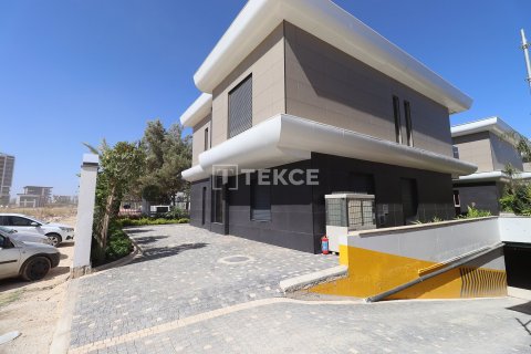 Villa 6+1 Antalya, Türkiye №150786 - 1