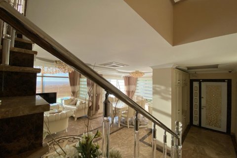 4+1 Villa  i Alanya, Antalya, Turkiet Nr. 190449 - 22