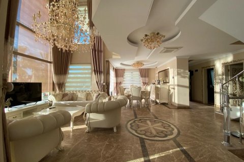 4+1 Villa  i Alanya, Antalya, Turkiet Nr. 190449 - 16