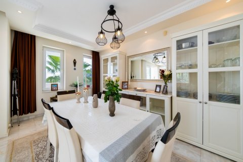 Продажа виллы  в Аланье, Анталье, Турция 5 комн., 350м2, №207021 – фото 21