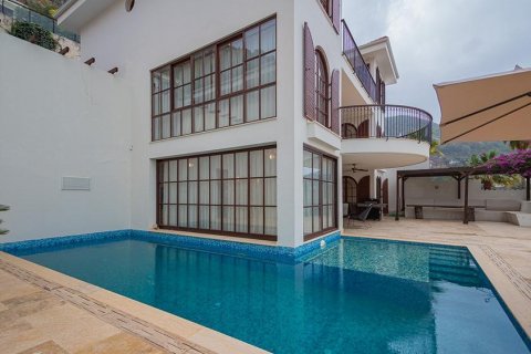 Villa for sale in Alanya, Antalya, Turkey, 390m2, No. 207025 – photo 6